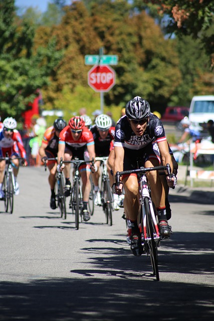 施了严格的 施了严格的